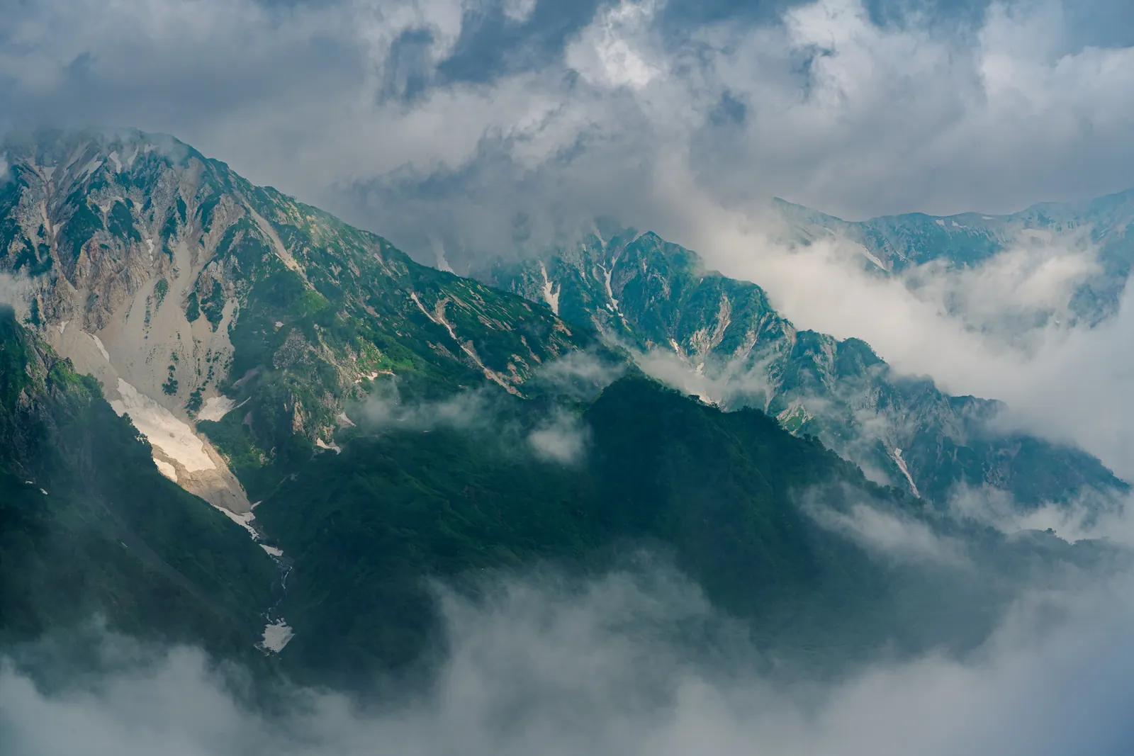 白马 · 八方池，2026.07.19 08:05