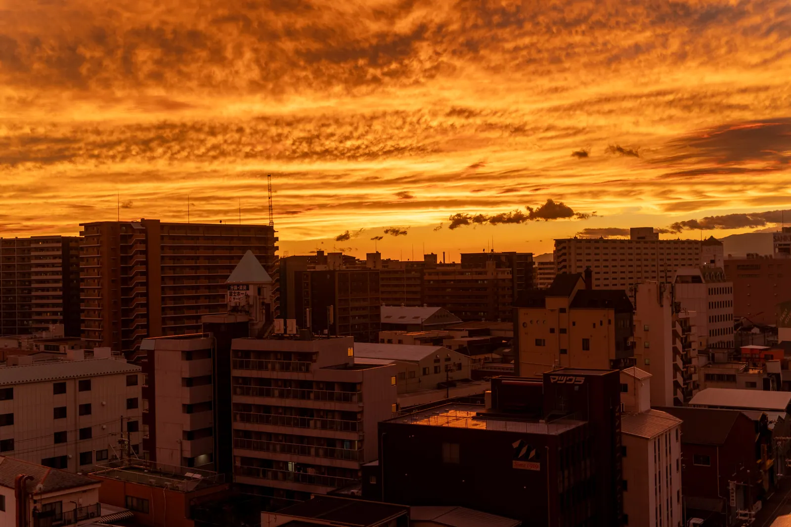 晚霞，2026.09.20 18:01