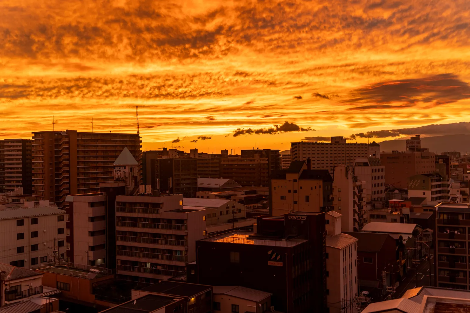 晚霞，2026.09.20 18:01