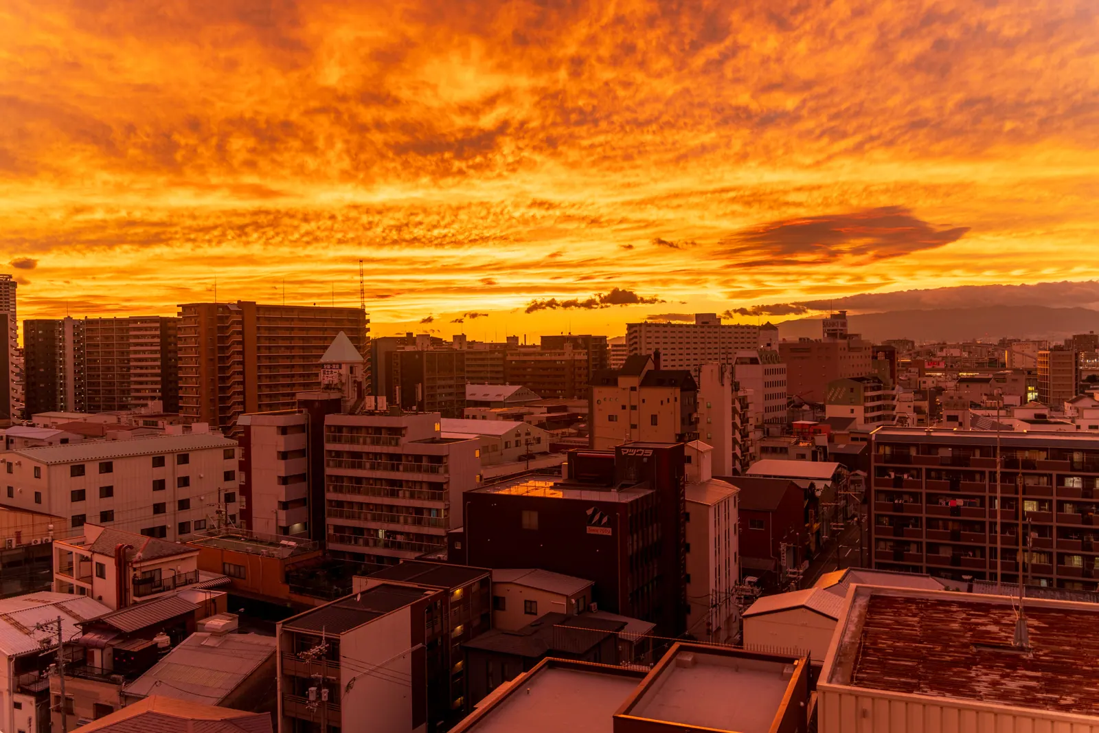 晚霞，2026.09.20 18:01